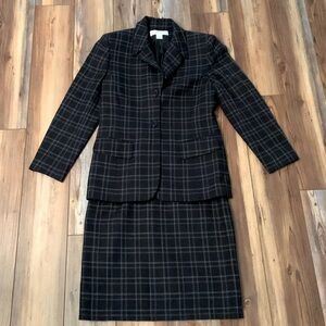 💯% Pure Wool Jones New York Plaid Jacket And Skirt Suite Set